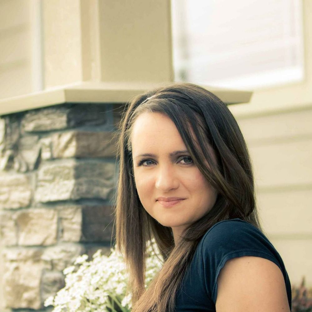 Meet your Posher, Lana